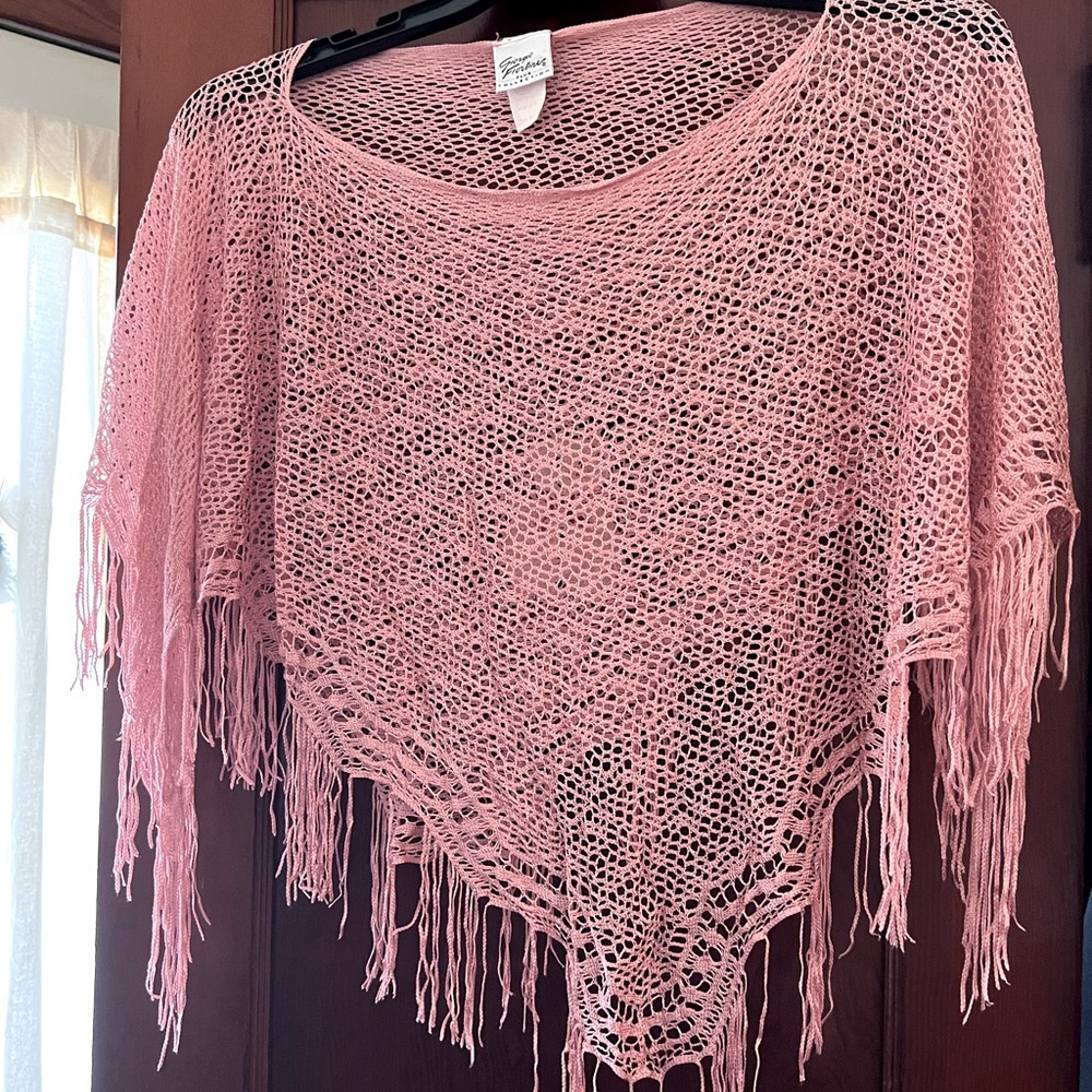 Coverlet -poncho style